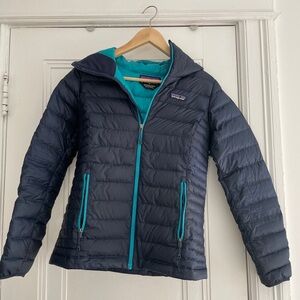 Patagonia women’s down sweater jacket with hood nano puff